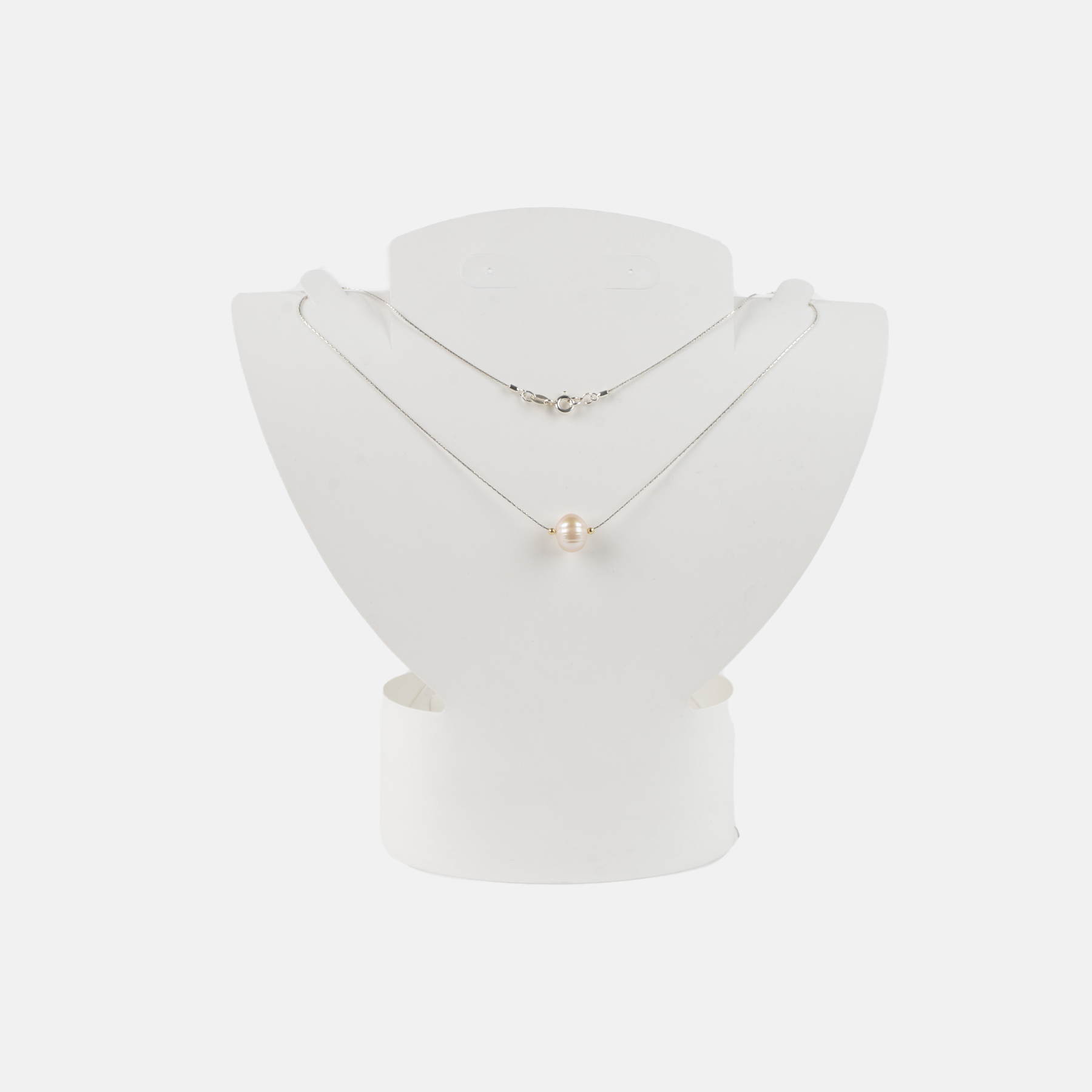 COLLAR CON PERLA Y BOLITA CHAPADA EN ORO - GRIS